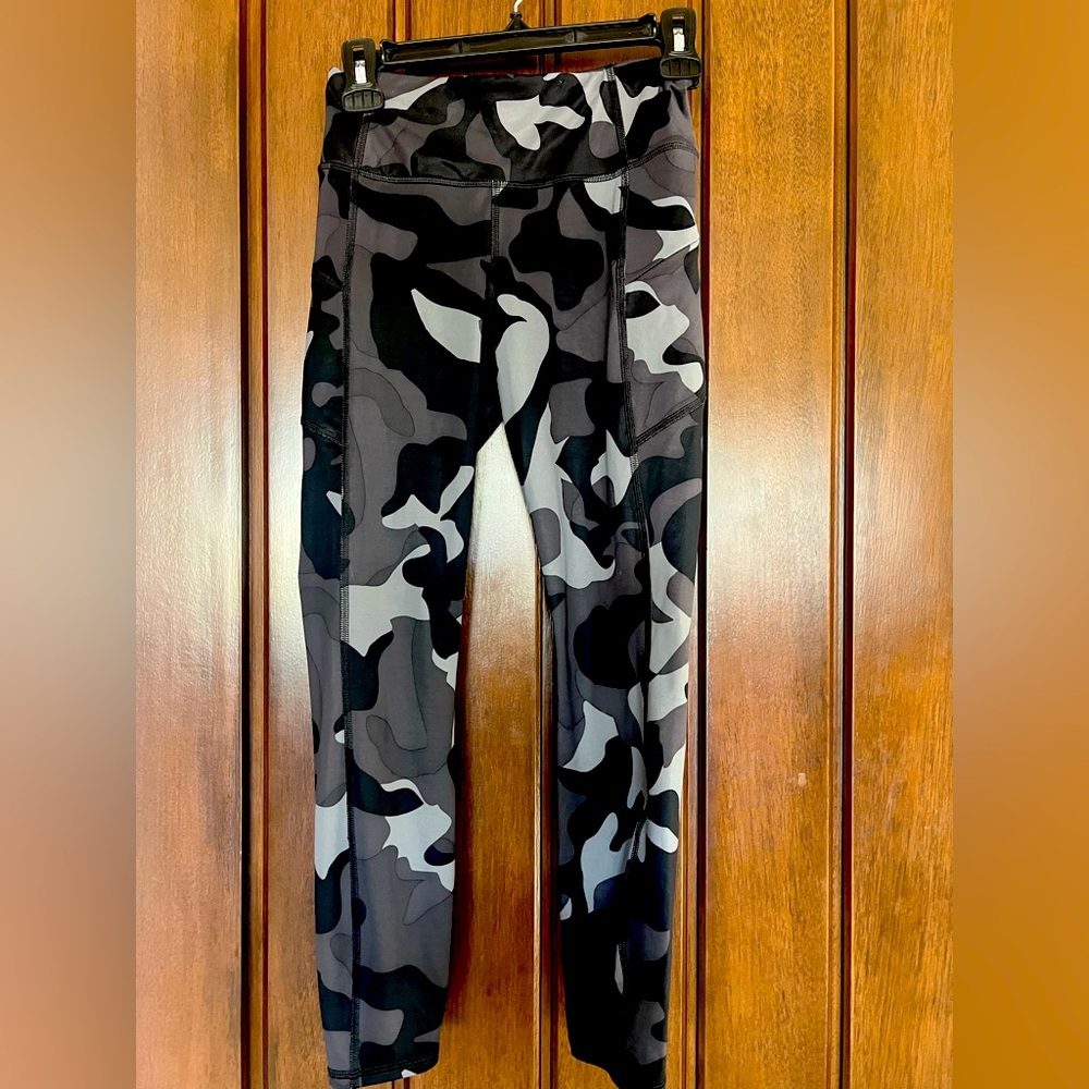 Athleta Camouflaged Leggings